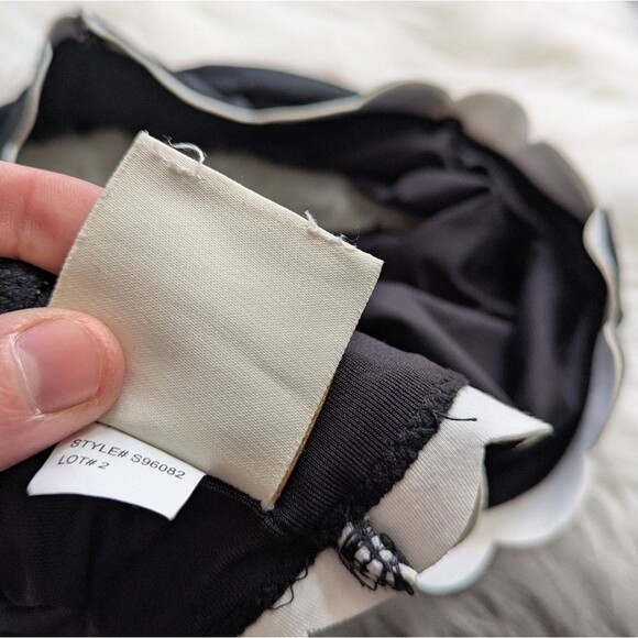 KATE SPADE Contrast Black Scallop Bikini Swimsuit One Shoulder Estimated S Small - Picture 7 of 11